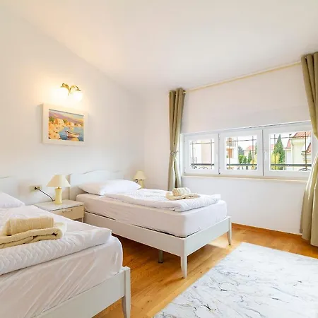 Porto Vito Apartment *